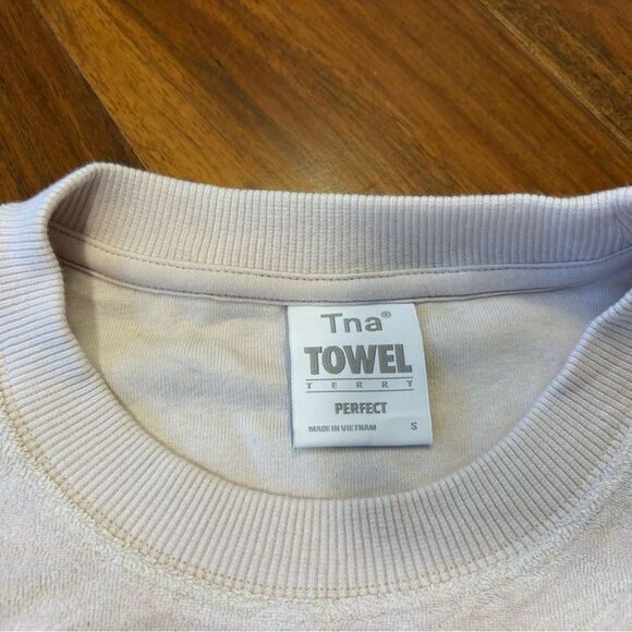 TNA Aritzia Towel Terry Midweight pale pink/beige crewneck sweatshirt NWT - Picture 5 of 6